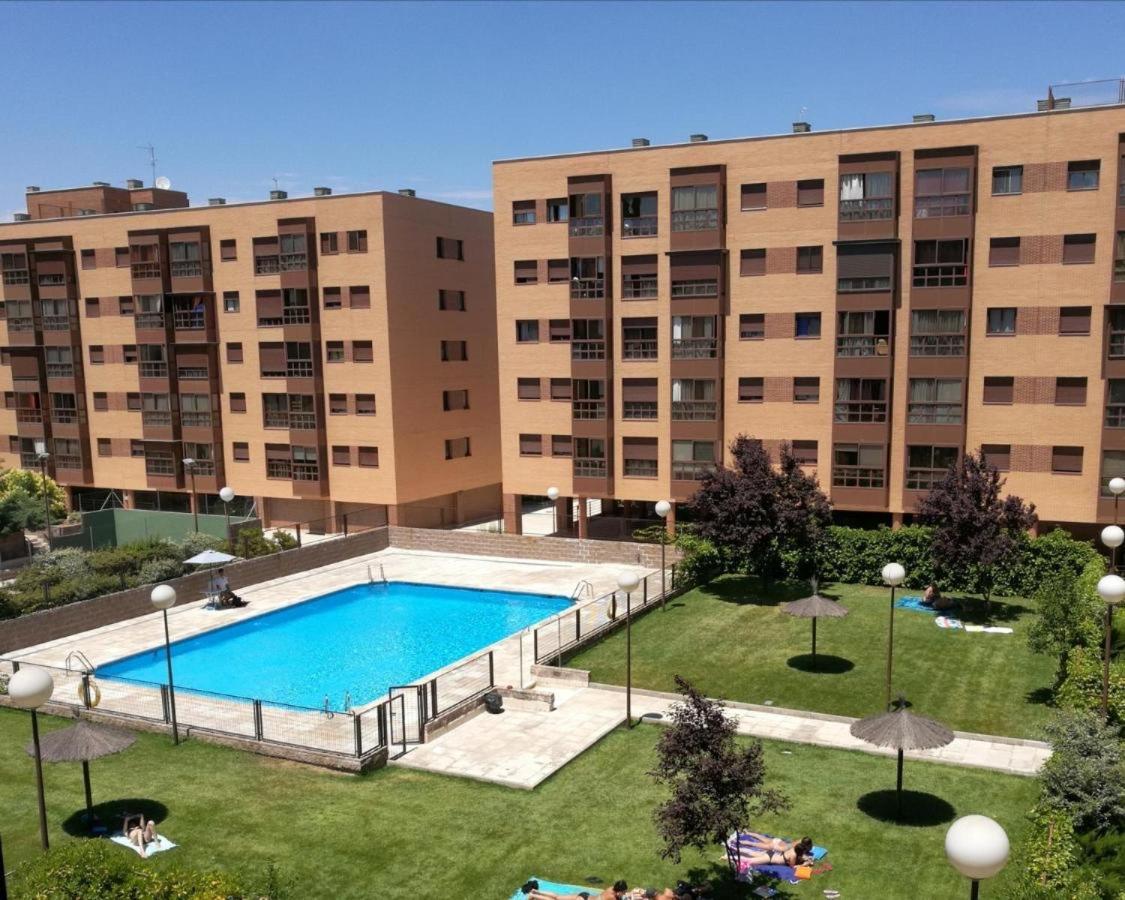 Deyanira Suite, Aeropuerto, Ifema 마드리드 외부 사진