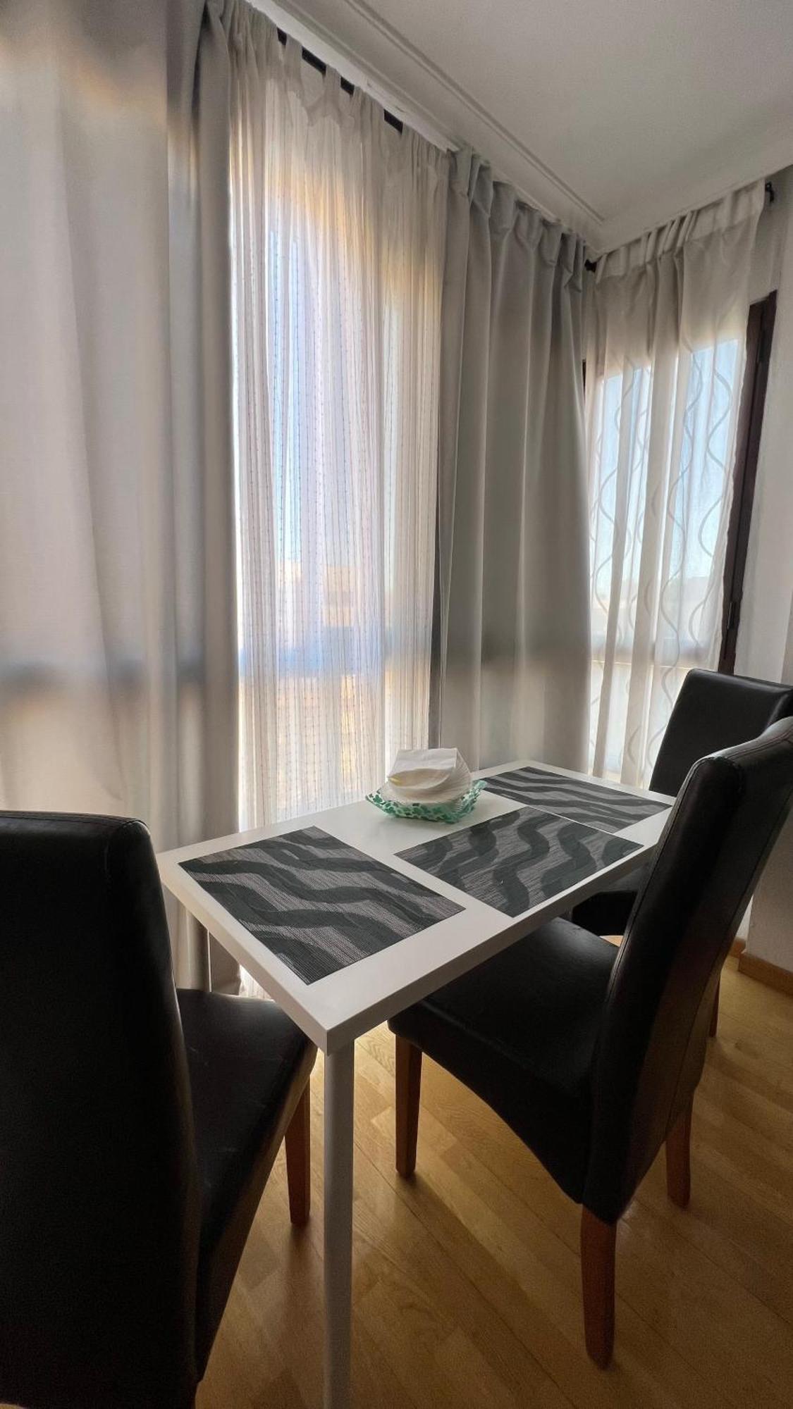 Deyanira Suite, Aeropuerto, Ifema 마드리드 외부 사진